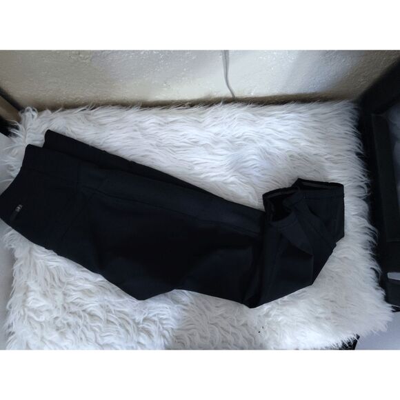 286- EUC Size 6 Lululemon Mind Over Miles Crop - Picture 3 of 3